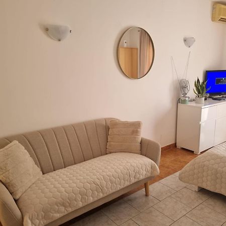 Apartment Bubi Nečujam Kültér fotó